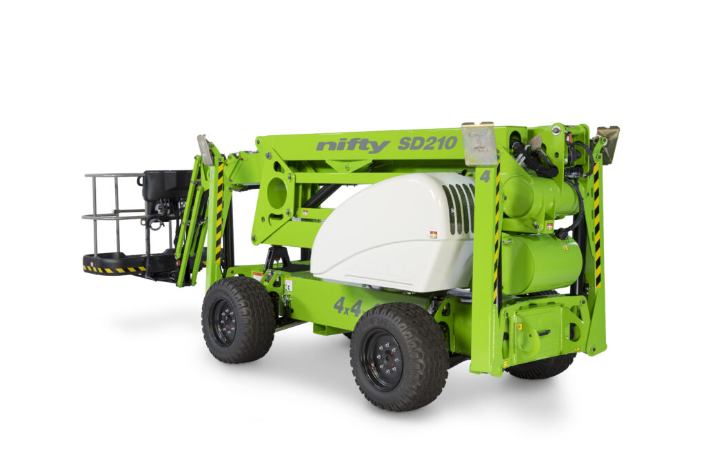 Nacelle 21m 4x4 stabilisateurs, nacelle tout-terrain diesel, nacelle articulée Niftylift SD210, plateforme élévatrice 21 mètres, nacelle automotrice 4x4 stabilisée, nacelle pour travaux en hauteur sur terrain accidenté, nacelle diesel avec direction à quatre roues, nacelle compacte 21m pour chantier, nacelle articulée avec stabilisateurs hydrauliques, nacelle élévatrice professionnelle 21m.