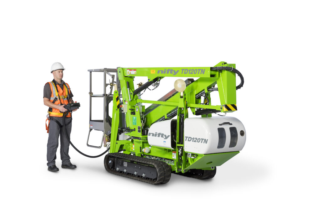 TD120TN TrackDrive, élévateur araignée, traction exceptionnelle, chenilles sans fin, largeur variable, accès restreints, manœuvrabilité supérieure, pentes 60%, légère, compacte, transport économique, réduction des coûts, carburant, flèche télescopique, positionnement précis, commandes proportionnelles, contrôle fluide, environnements extérieurs, terrains accidentés, chenilles non marquantes.