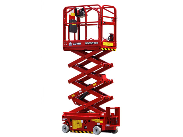 SS0507E, plateforme ciseaux électrique, compacte, légère, batterie, sans émission, silencieuse, traction électrique, autonomie, puissance sur rampe, compatible ascenseurs, traction étanche, performance fiable, entretien simplifié.